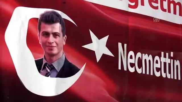 Şehit Necmettin öğretmen unutulmuyor