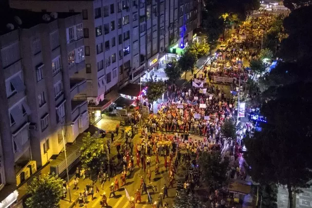 Edremit'te binlerce kişi tek yürek oldu