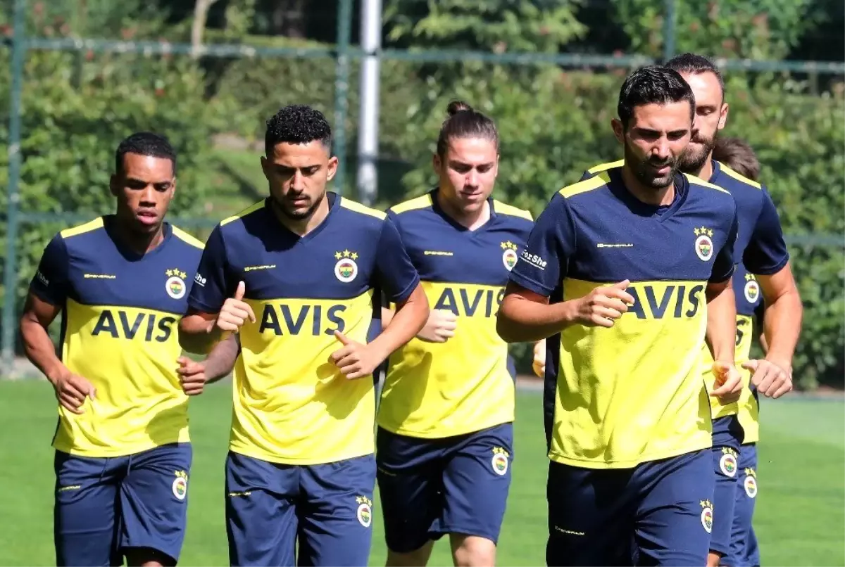 Fenerbahçe yeni sezon hazırlıklarını sürdürdü