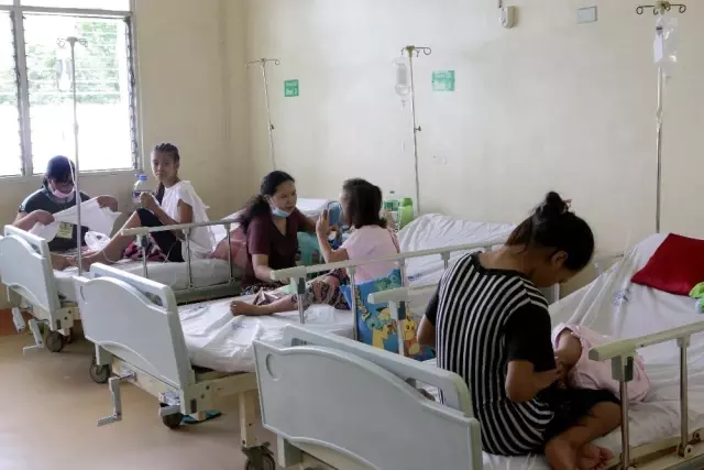 Filipinler'de dang humması salgını nedeniyle 456 kişi öldü, 2 milyon çocuk ise risk altında