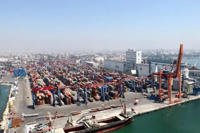 Konteyner limanı Mersin'e yapılacak Konteyner limanı Mersin'e yapılacak