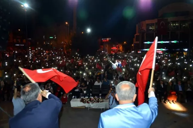 Milli Birlik Gününde Develi Meydanı Tıklım Tıklım Doldu