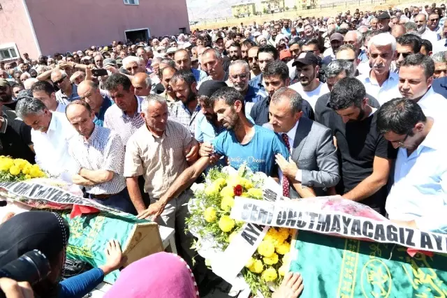 PKK'nın bombası ile ölen 2 çocuk son yolculuğuna uğurlandı