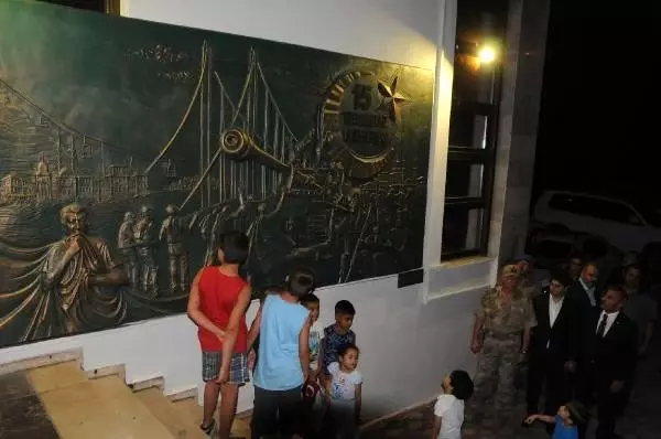 Vali Sonel, 15 Temmuz anmasında Ovacık'taki patlamada ölen kardeşleri andı