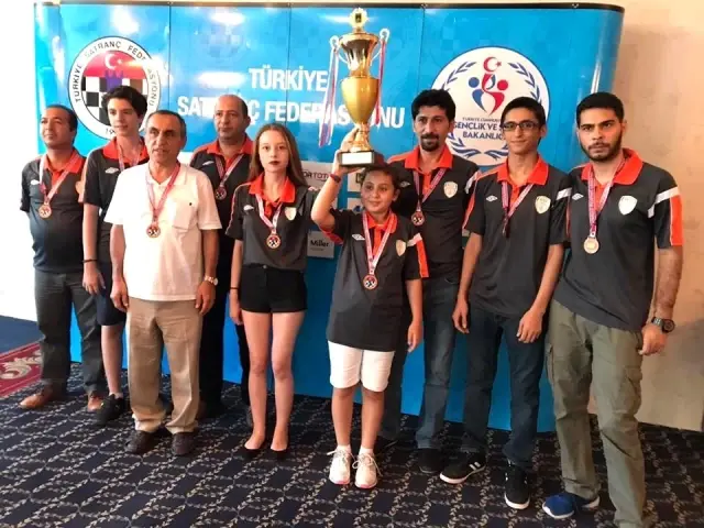 Yeşilyurt Belediyespor Satranç Takımı 1.Ligi'nde mücadele edecek