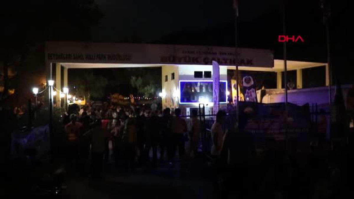 ANTALYA FESTİVALE GELEN İRANLI TURİSTLERE BİLET ŞOKU