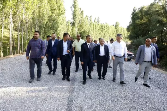 Büyükşehir'den Sarız'a 10 günde rekor yol Büyükşehir'den Sarız'a 10 günde rekor yol