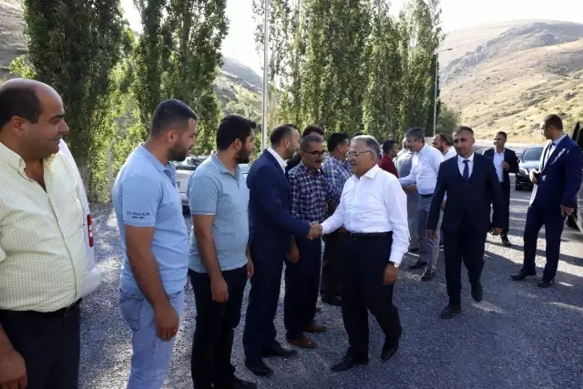 Büyükşehir'den Sarız'a 10 günde rekor yol Büyükşehir'den Sarız'a 10 günde rekor yol
