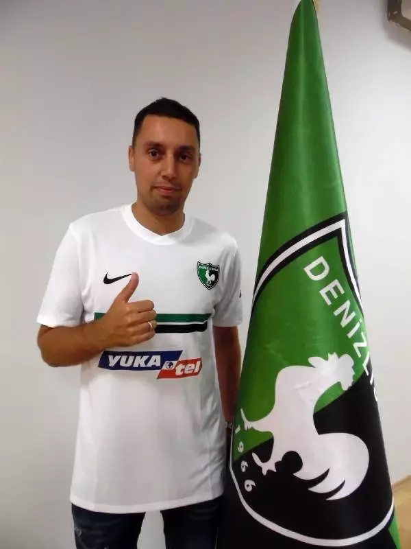 Denizlispor'da Sacko ve Aissati imzayı attı Denizlispor'da Sacko ve Aissati imzayı attı