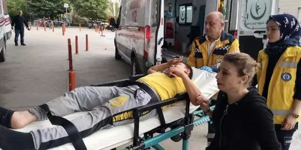 Efe'ye otomobil çarptı, annesi gözyaşlarına boğuldu