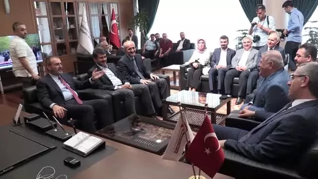 Kahramanmaraş'taki 'Milli İrade Meydanı' genişletiliyor Kahramanmaraş'taki 'Milli İrade Meydanı' genişletiliyor
