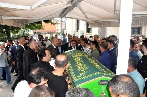 Kalp krizinden ölen hakim, Sorgun'da toprağa verildi