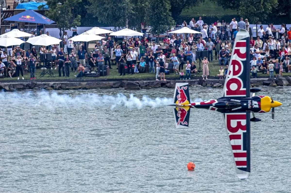 Macaristan'da Sonka kazandı, zirve el değiştirdi