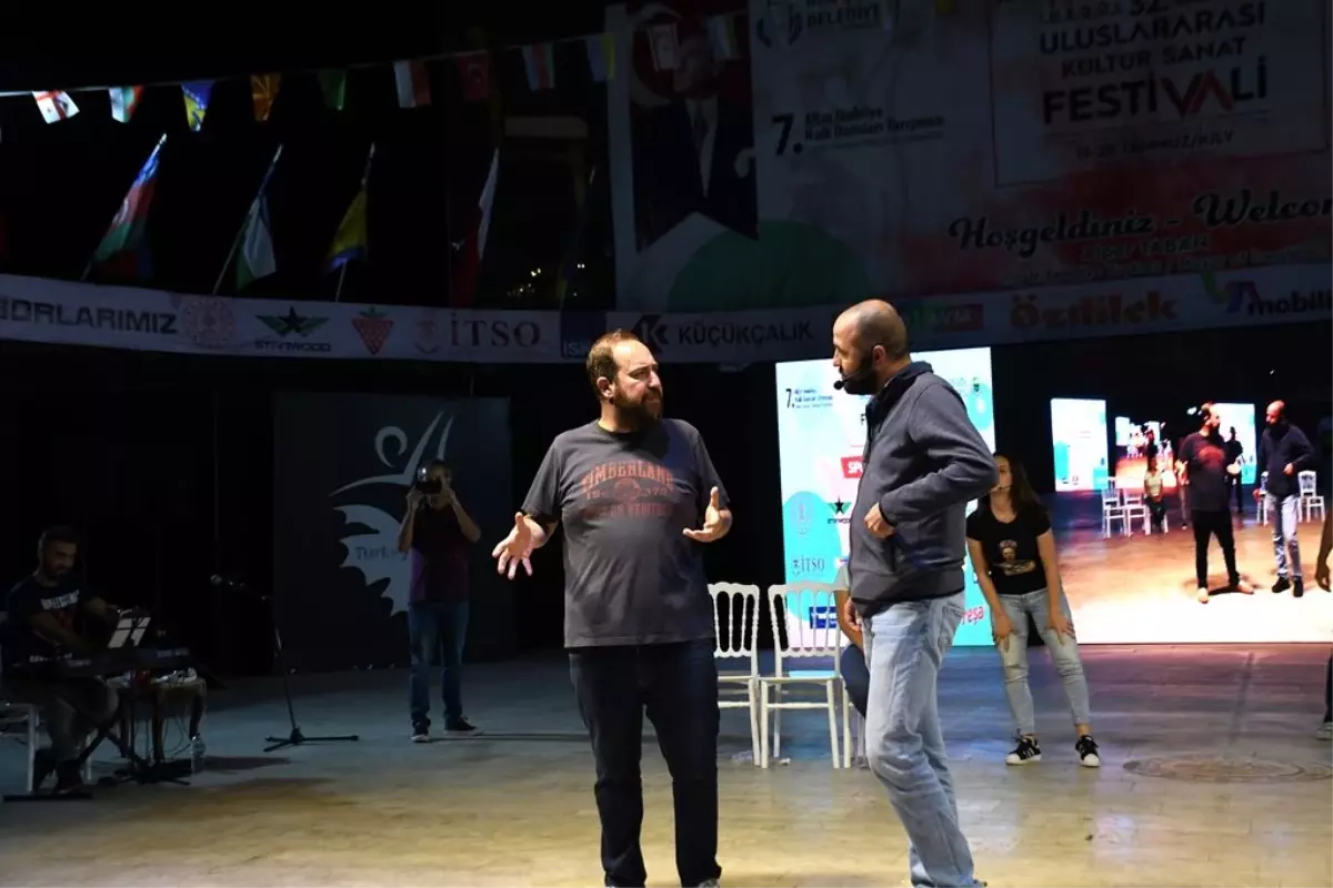 Mahşeri Cümbüş'ten inegöllülere muhteşem gösteri