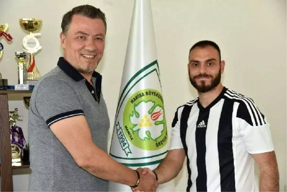 Manisa'da Zahit imzaladı