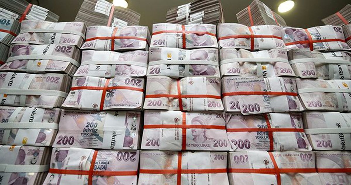 Milli Piyango'nun yılbaşı özel çekilişinde kazanılan büyük ikramiye bankada hazırlandı, talihlisini bekliyor