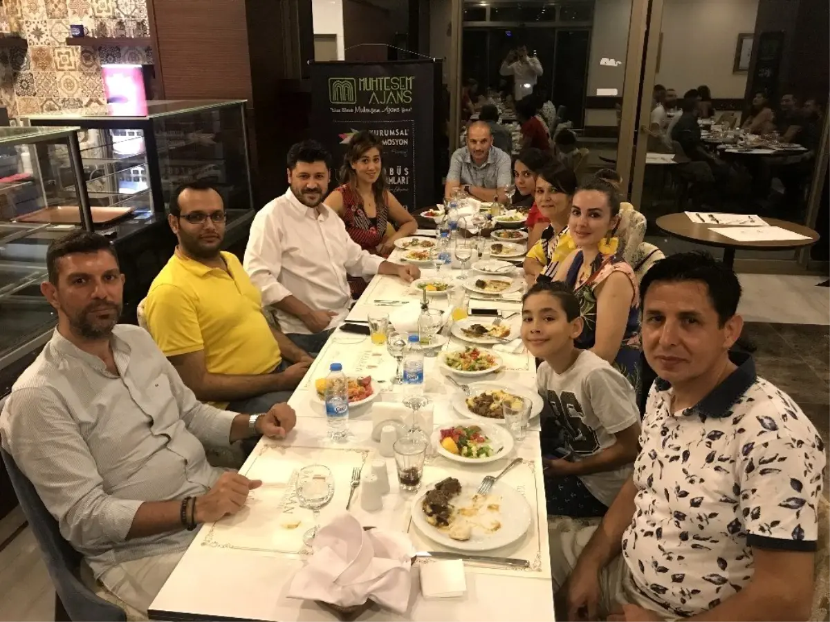 Basketbolculara moral yemeği