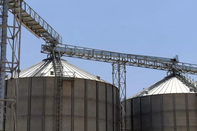 Elazığ'da 750 bin TL'si hibe 1,5 milyonluk silo yatırımı açıldı Elazığ'da 750 bin TL'si hibe 1,5 milyonluk silo yatırımı açıldı