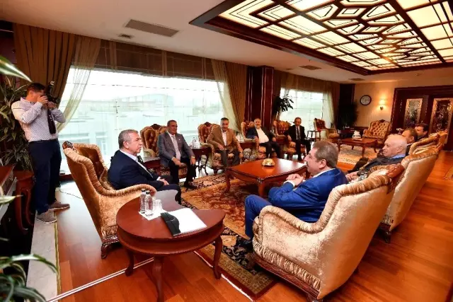 İş dünyasından Başkan Yavaş'a ziyaretler devam ediyor İş dünyasından Başkan Yavaş'a ziyaretler devam ediyor