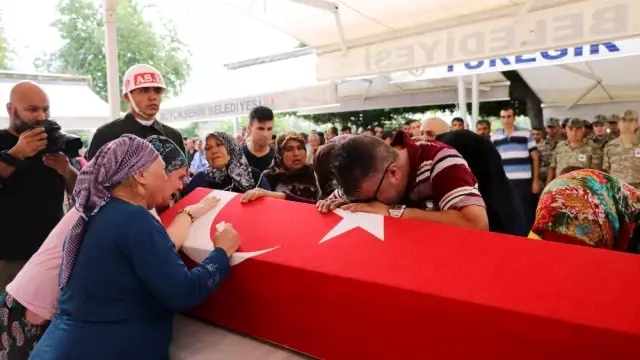 Şırnak şehidi son yolculuğuna uğurlandı