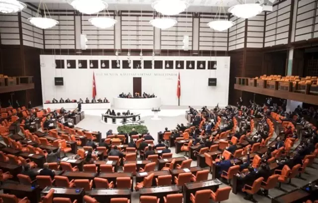 Siyasi partilerden ortak 'Doğu Akdeniz' bildirisi
