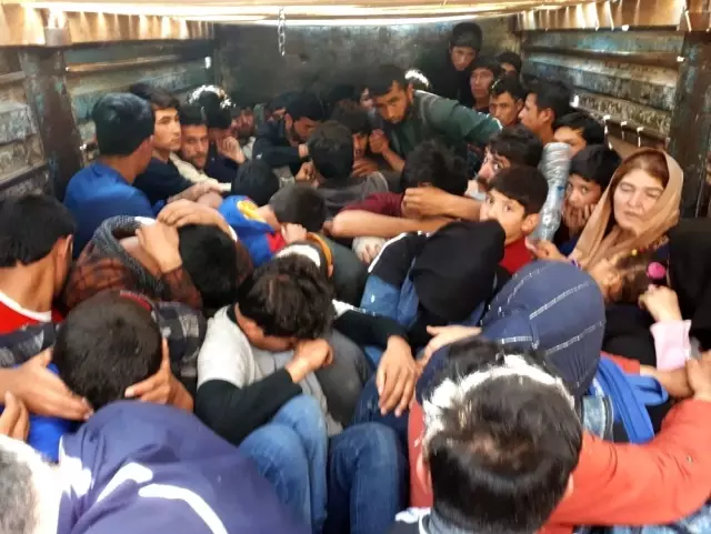 9 günde bin 535 kaçak göçmen yakalandı 9 günde bin 535 kaçak göçmen yakalandı