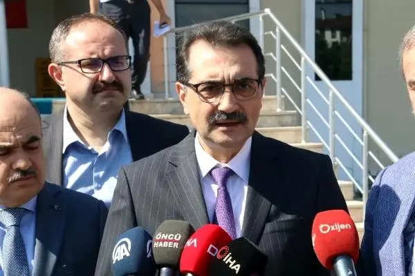 Bakan Dönmez: Düzce'de sel bölgesine mobil jeneratörler kurulacak