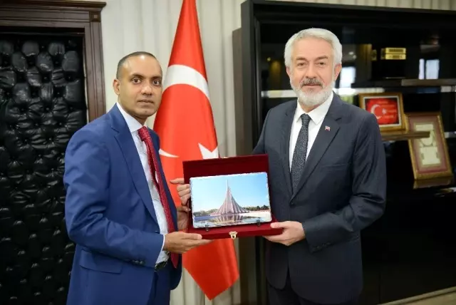 Bangladeş Başkonsolosu İslam'dan Belediye Başkanı Başdeğirmen'e ziyaret