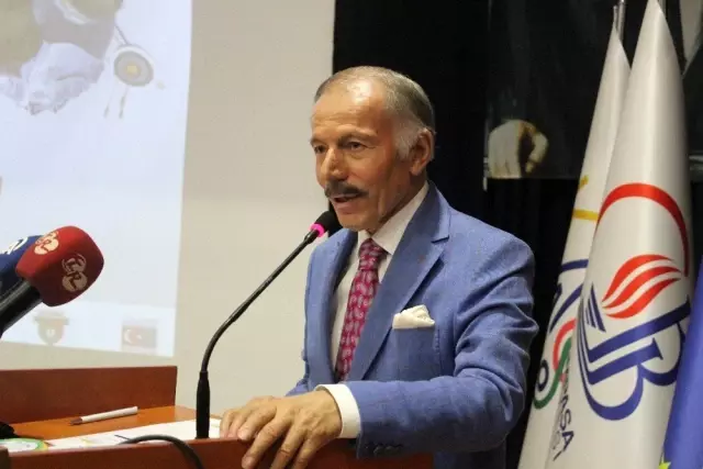 Bayrampaşa'da 'Sağlık Sporda, Bağlan Hayata' Projesinin tanıtımı yapıldı Bayrampaşa'da 'Sağlık Sporda, Bağlan Hayata' Projesinin tanıtımı yapıldı