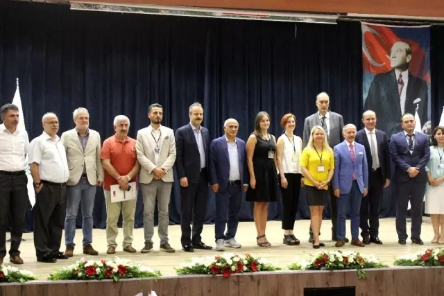Bayrampaşa'da 'Sağlık Sporda, Bağlan Hayata' Projesinin tanıtımı yapıldı Bayrampaşa'da 'Sağlık Sporda, Bağlan Hayata' Projesinin tanıtımı yapıldı
