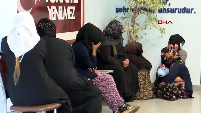 Bursa'da 3 günde 50 dilenci yakalandı Bursa'da 3 günde 50 dilenci yakalandı