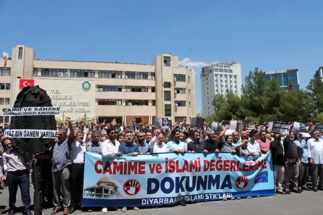 Diyarbakır'da cami yıkımı ve sahabe İyaz bin Ganem Caddesi isminin değiştirilme girişimine tepki