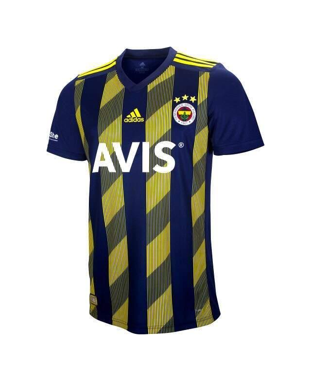 Fenerbahçe yeni sezon formalarını tanıttı
