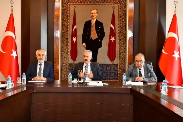 Isparta'daki ölümlü kazalar 75 azaldı