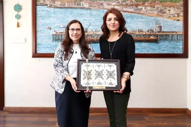 KKTC Başkonsolosu İnanıroğlu'dan Büyükşehir Belediyesine ziyaret