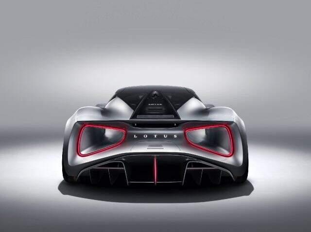 Lotus'un 2 bin beygirlik otomobili Evija'nın tanıtımı yapıldı! 130 adet üretilecek aracın fiyatı 12 milyon TL'nin üzerinde