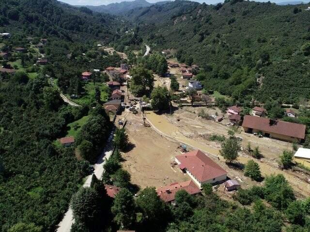 Son dakika! Düzce'deki selde kaybolan bir kişinin cesedi denizde bulundu