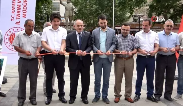 Tarım ve Orman İl Müdürlüğü Yahyalı'da Tarım ve İnsan Sergisi Açtı