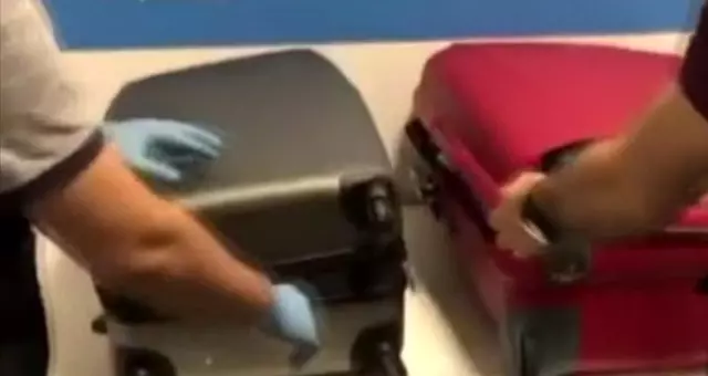 Yolcunun valizinden silah parçaları çıktı