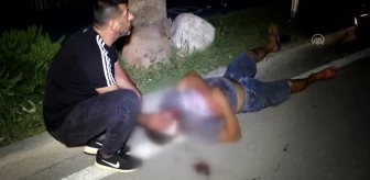 Adana'da motosiklet devrildi: 1 yaralı
