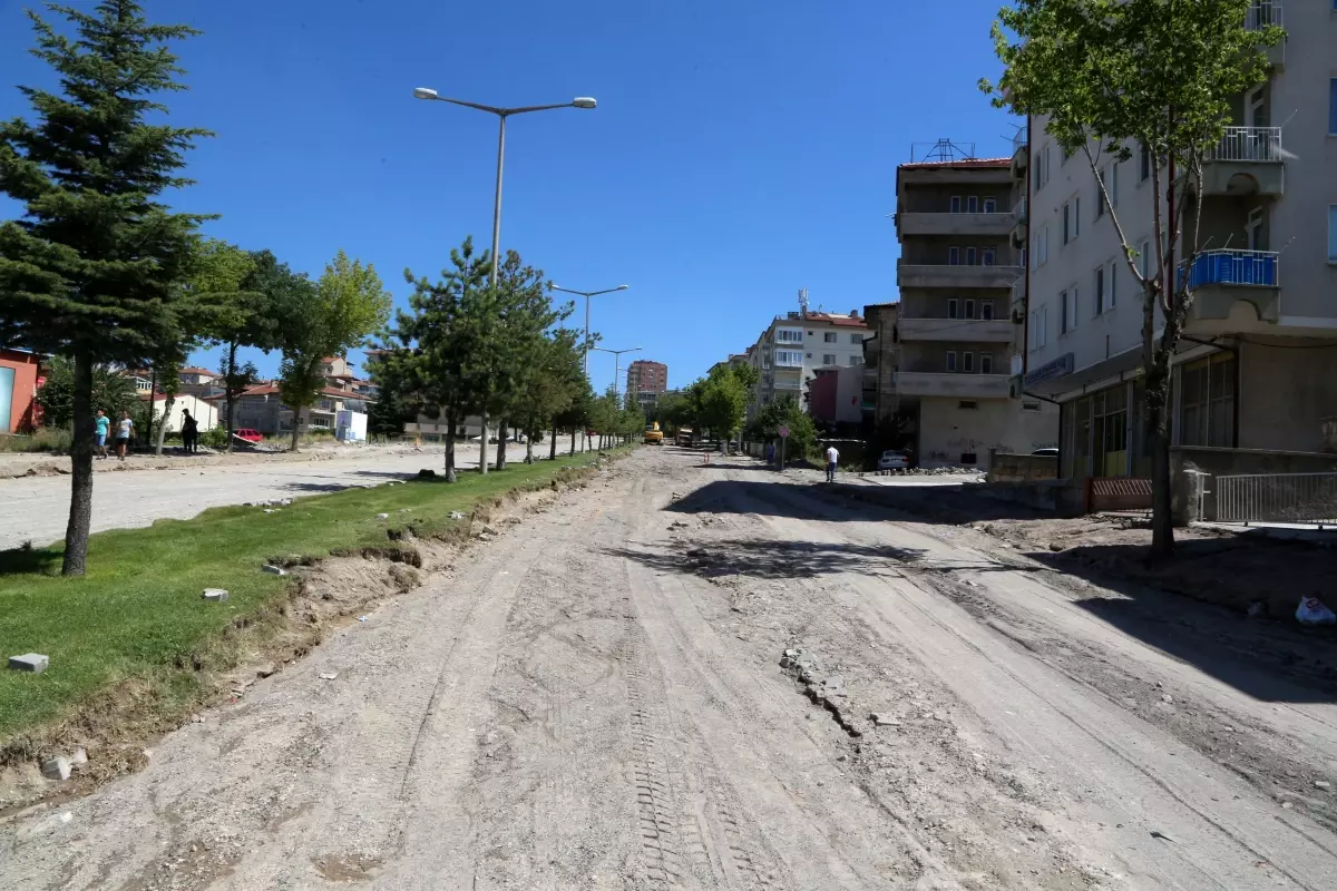 Başkan Arı, alt yapı çalışmalarını inceledi