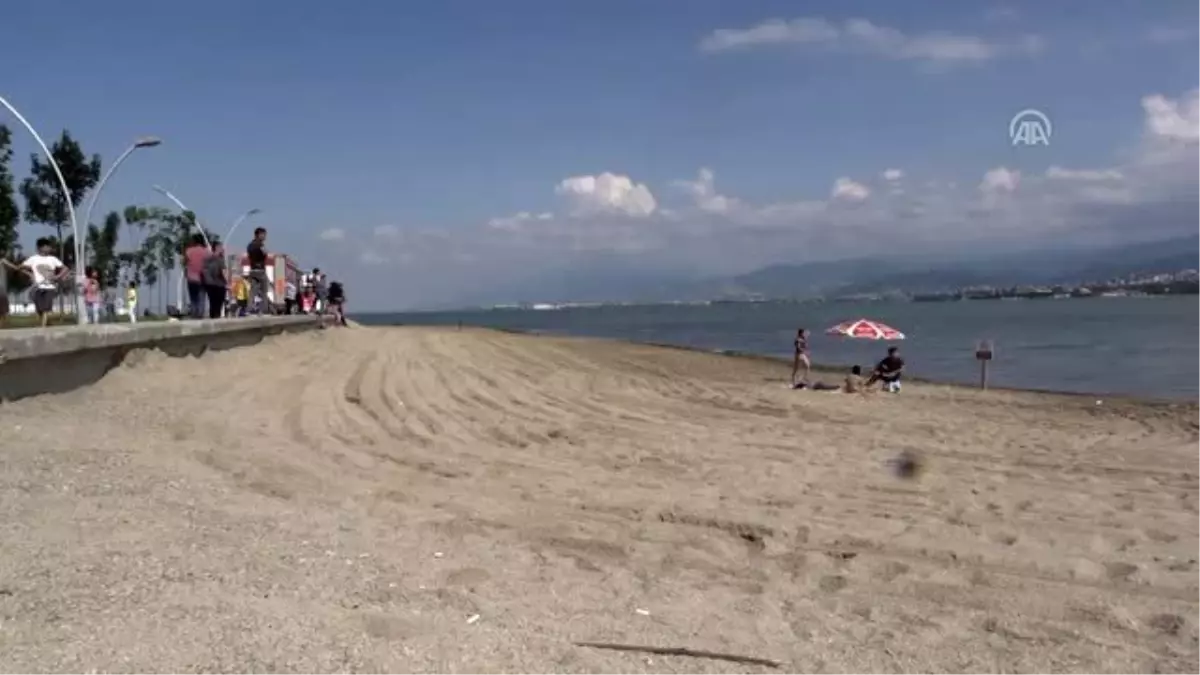 Boğulma tehlikesi geçiren 4 çocuktan 3'ü kurtarıldı, biri suda kayboldu