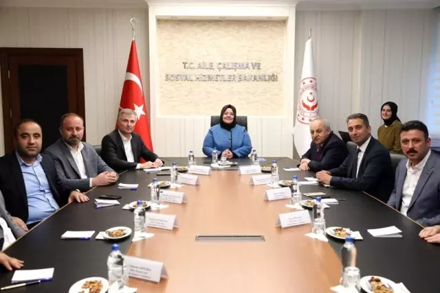 Büro Memur-Sen'den Çalışma Bakanı Selçuk'a ziyaret