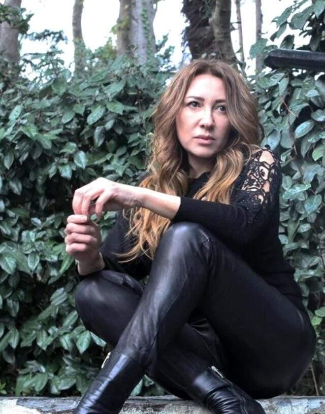 Diriliş Osman dizisinde rol alan Ayşegül Günay kimdir?