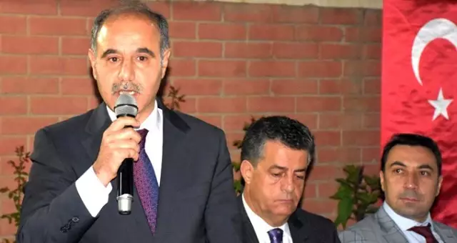 'Terör örgütünün yıktığı, yaktığı şehrimizi iyi bir noktaya getirdik' 'Terör örgütünün yıktığı, yaktığı şehrimizi iyi bir noktaya getirdik'