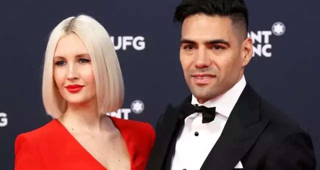 Falcao transferi amaciyla eşi Taron'a ileti yağmuru!