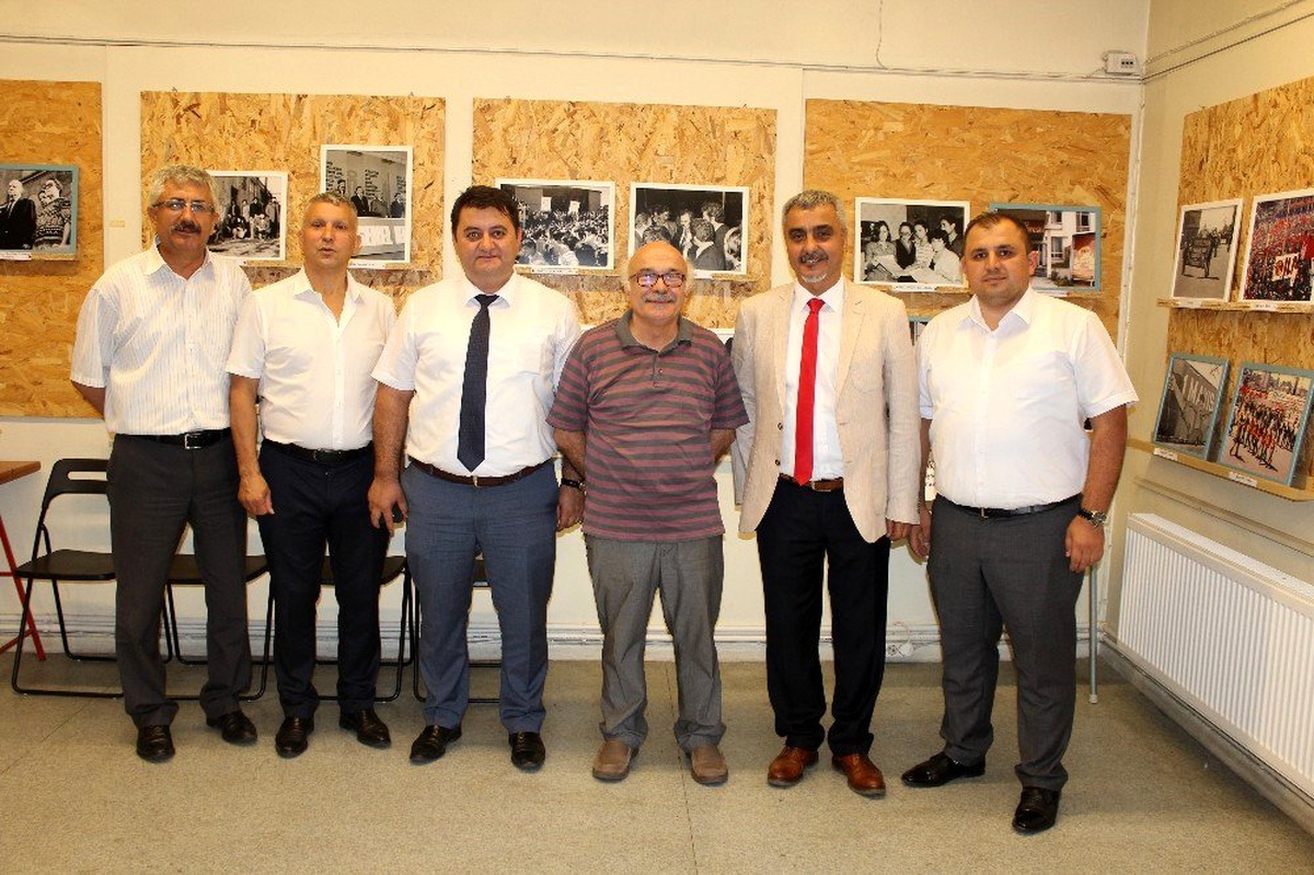 GMİS, Akyürek'in '70'li Yıllar-Bir Kesit' isimli sergisini ziyaret etti