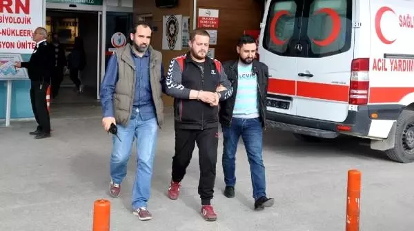 Hamile eşini vurup, bebeğin ölümüne neden olan sanık: Kazayla oldu Hamile eşini vurup, bebeğin ölümüne neden olan sanık: Kazayla oldu