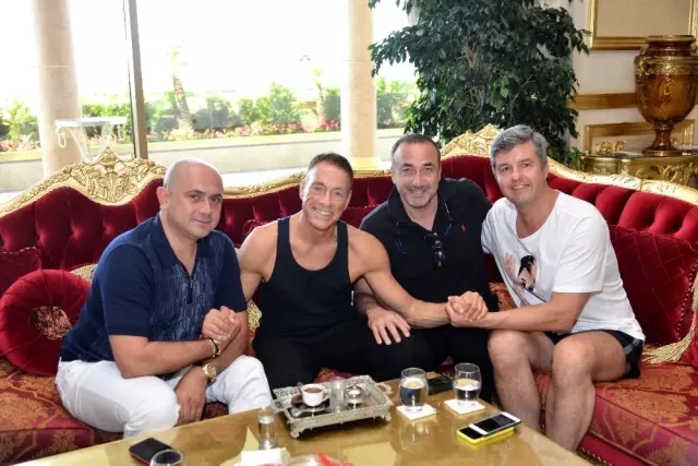 Jean Claude Van Damme Türkiye'yi öve öve bitiremedi Jean Claude Van Damme Türkiye'yi öve öve bitiremedi