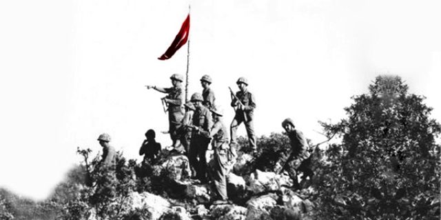 Bugün Kıbrıs Barış Harekatı'nın 45. yıldönümü. 20 Temmuz 1974'te Türk Silahlı Kuvvetleri'nin Kıbrıs'ta başlattığı harekat başladı. Ayşe tatile çıktı parolasıyla 14 Ağustos'ta ise 2. harekat gerçekleştirildi. | Sungurlu Haber